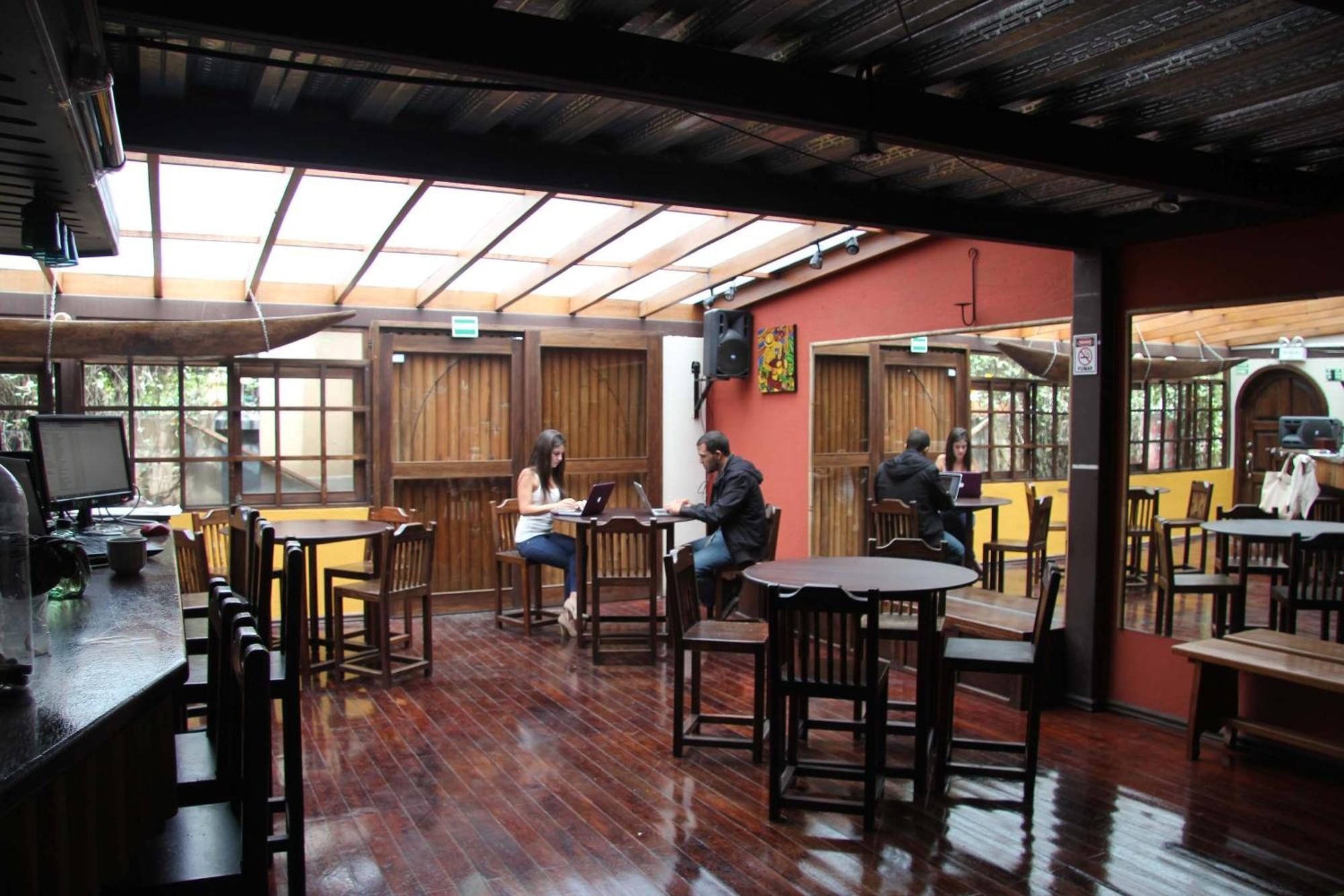 קיטו Arupo Bed And Breakfast מראה חיצוני תמונה