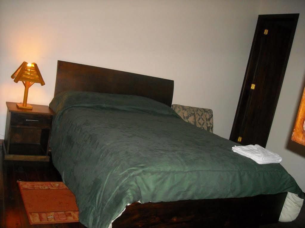 קיטו Arupo Bed And Breakfast מראה חיצוני תמונה