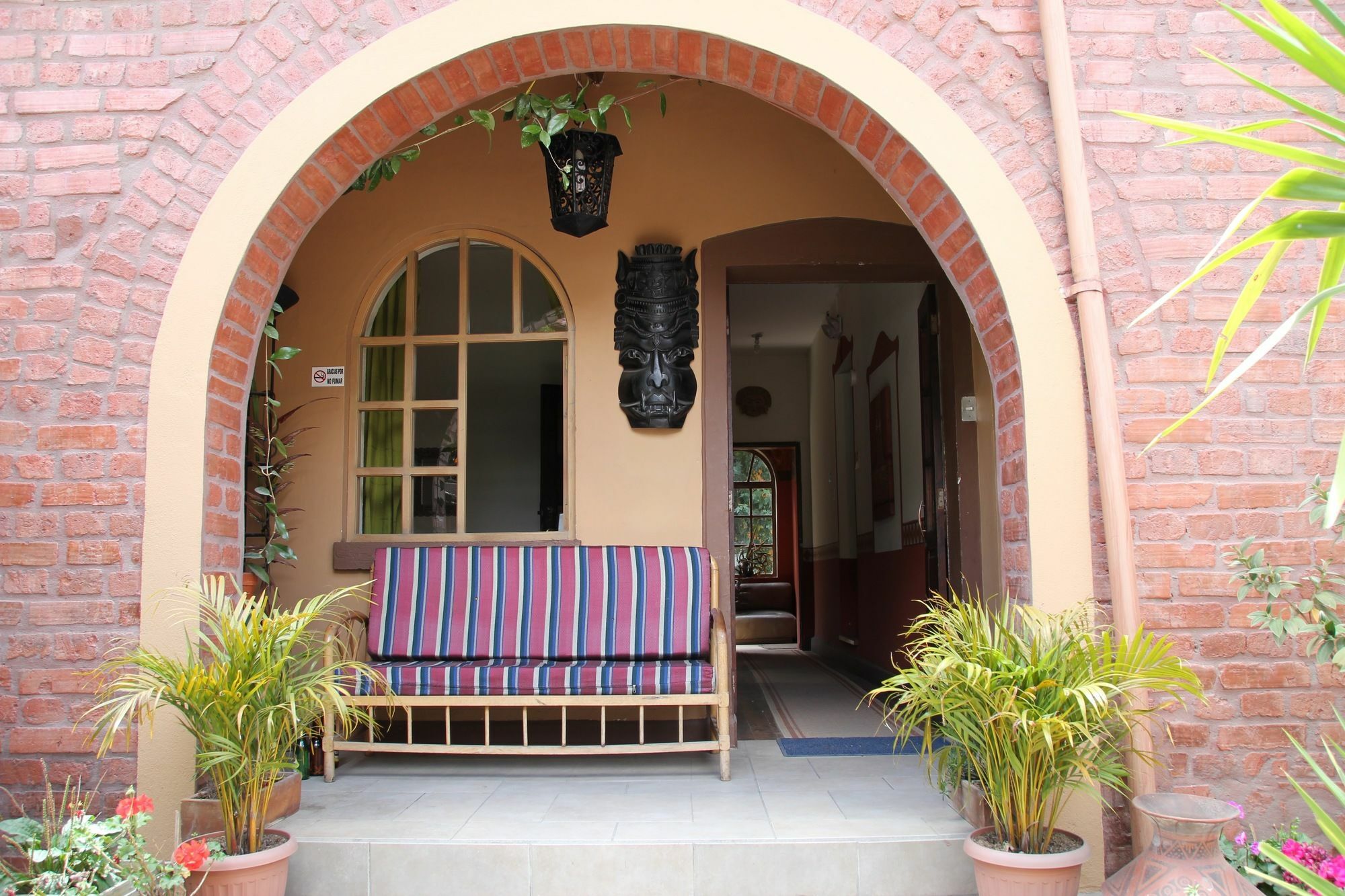 קיטו Arupo Bed And Breakfast מראה חיצוני תמונה